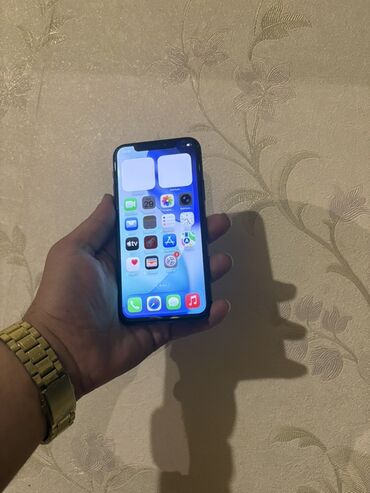 Apple iPhone: IPhone 11 Pro — 4