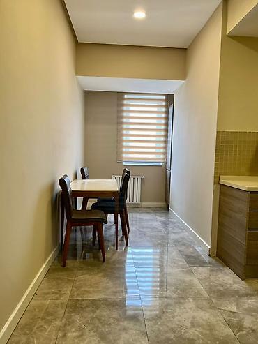 Долгосрочная аренда квартир: 3 комнаты, С мебелью полностью — 10