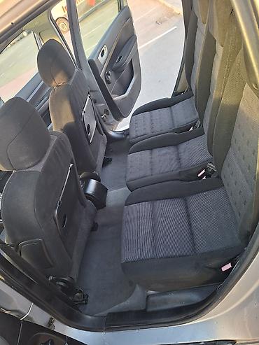 Peugeot: Peugeot 307 SW 1.6 dizel karavan. Glavne karakteristike: - — 9