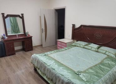 Uzunmüddətli kirayə evlər: 150 kv. m, 7 otaqlı, Su, Qaz, İnternet — 18