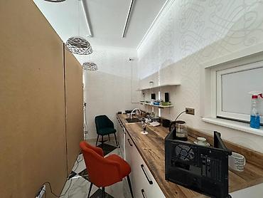 Продажа магазинов: Продажа магазинов В жилом доме, 115 м², Свежий ремонт, Отдельный вход, 1 этаж — 6