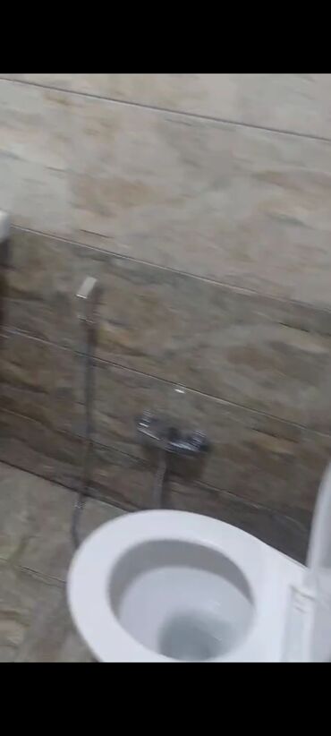 Uzunmüddətli kirayə evlər: 40 kv. m, 1 otaqlı, Qaz, İşıq, Su -da lalafo.az — 15 Uzunmüddətli kirayə evlər: 40 kv. m, 1 otaqlı, Qaz, İşıq, Su — 15