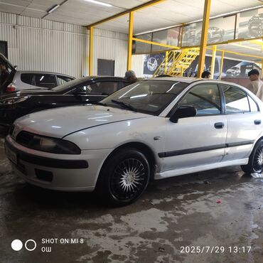 кузов сатылат: Mitsubishi Carisma: 2003 г., 1.9 л, Механика, Дизель, Хетчбек