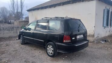 пружины на авто: Honda Odyssey: 1998 г., 2.3 л, Автомат, Бензин, Минивэн