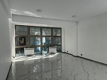 flat kant: Сдаю коммерческое помещение с панорамным остеклением и современной — 1