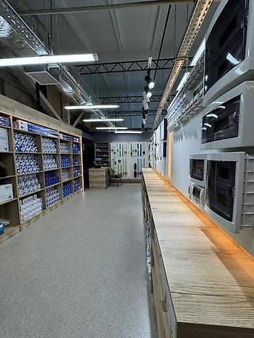 Полки для магазина: Полка для магазина, ЛДСП — 14