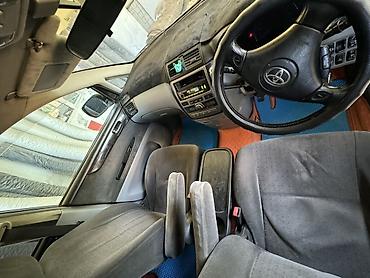 Toyota: Toyota Ipsum: 2002 г., 2.4 л, Автомат, Газ, Минивэн — 5