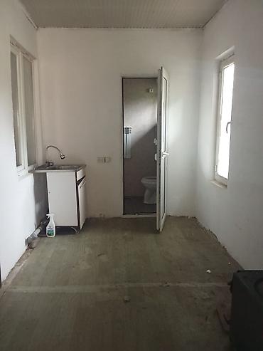 продаж дом ак босого бишкек: Район 4- гор больница. 2 бөлмөлүү квартира берилет. Душ, туалет — 3