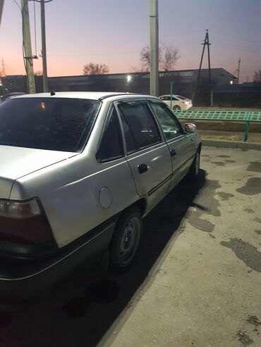 Daewoo: Daewoo Nexia: 2006 г., 1.5 л, Механика, Бензин, Седан