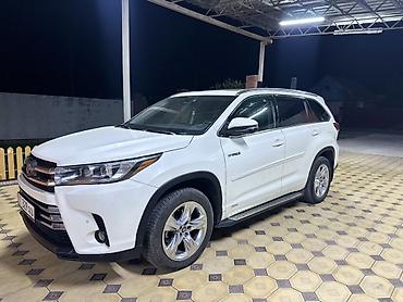 Toyota Highlander: 2017 г., Гибрид, Кроссовер at lalafo.kg — 3 Toyota Highlander: 2017 г., Гибрид, Кроссовер — 3