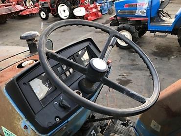 Мини-тракторы Mitsubishi: Продается Японский мини трактор Митцубисси МТ2201 с фрезой, 4х — 4