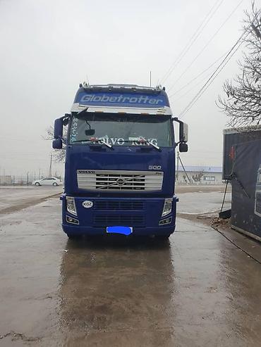 Тягачи: Тягач, Volvo, Без прицепа — 1