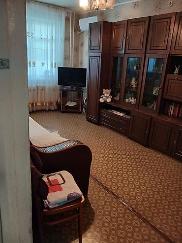 балыкчы бу: 2 бөлмө, 49 м², 105-серия, 1 кабат, Эски ремонт — 10