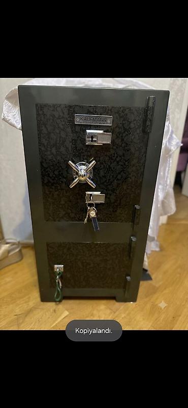 printer almaq: Seyf.qiymet 600 man.olcu 85sm/45sm. çəki təxm.150kq. alinib — 1