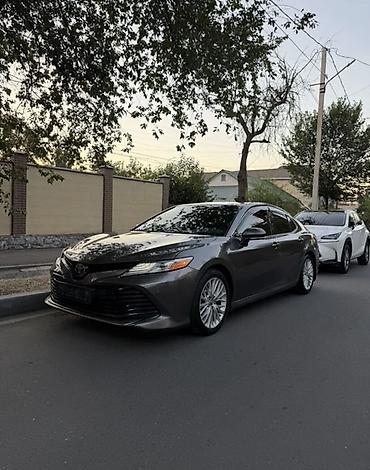 ls 400: Toyota Camry: 2018 г., 2.5 л, Автомат, Бензин, Седан — 3