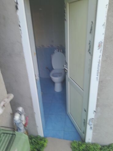 Həyət evləri və villaların satışı: 1 mərtəbəli fərdi yaşayış evi - Plan: giriş dəhlizi, qonaq otağı,2 — 8