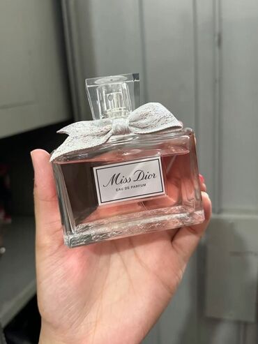 фатзорб оригинал и подделка как отличить: Miss Dior Eau de Parfum – qadın ətiri 100ml orijinal flakona və