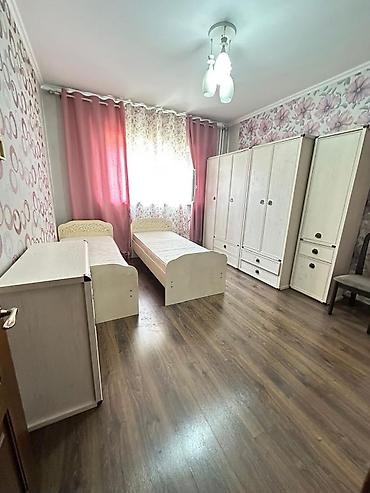 3 комнаты, 67 м², 105 серия, 3 этаж