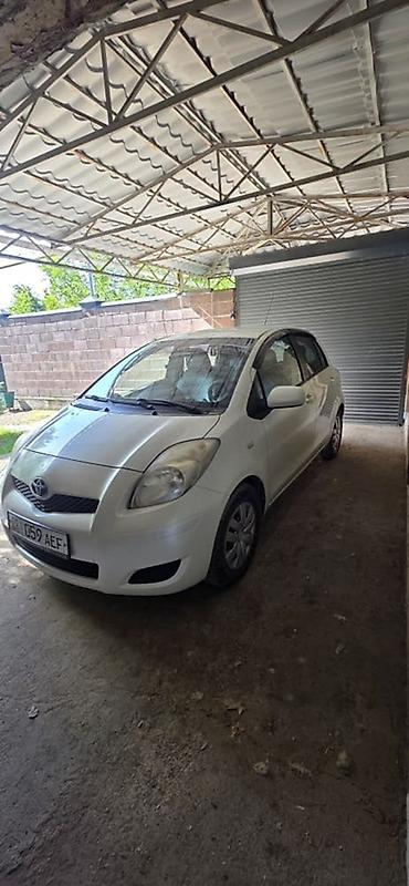 4 вд портер: Toyota Yaris: 2009 г., 1.4 л, Автомат, Бензин, Хэтчбэк — 1