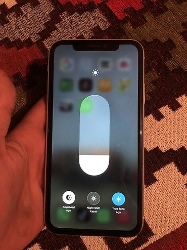 iphone 11 red: IPhone 11, 64 GB, Qara, Face ID — 2
