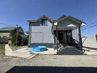 дома в бишкеке купить: Продается мансардный дом 📍Ак-Орго ☘️Площадью 180м2 ☘️Имеется