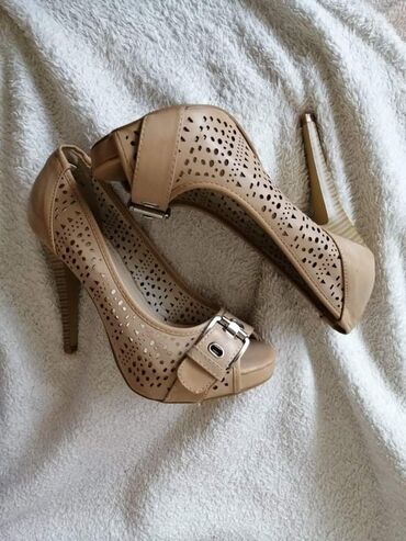 elegantne čizme: Sandals, 36