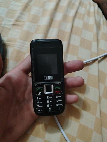 Egltel düyməli mobil telefon - 2 SIM kart dəstəyi (1 və 2 düymələri