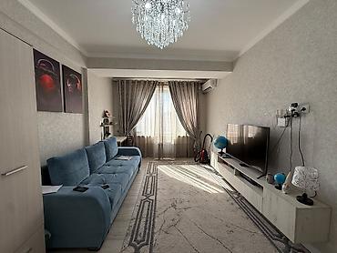 Светлая современная 1‑комнатная квартира с отдельной кухней и