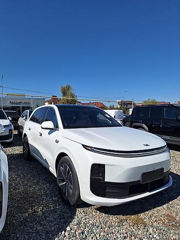 LDV: Lixiang L6: 2024 г., 1.5 л, Автомат, Кроссовер lalafo.kg да — 2 LDV: Lixiang L6: 2024 г., 1.5 л, Автомат, Кроссовер — 2