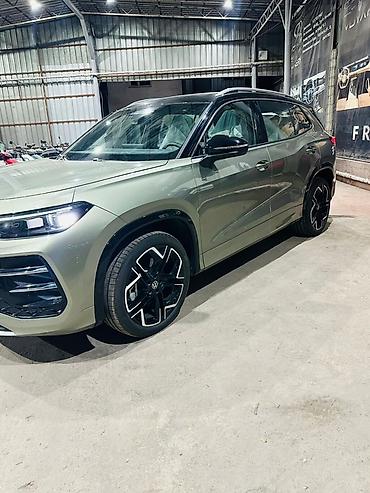 honda git: Volkswagen Tayron: 2024 г., Бензин, Кроссовер — 2