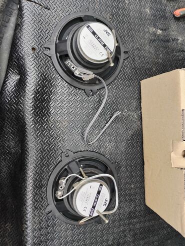 kamere za auto: Prodajem auto zvučnik JVC CS-J510X nove neupotrebljeno. Kupljene su u