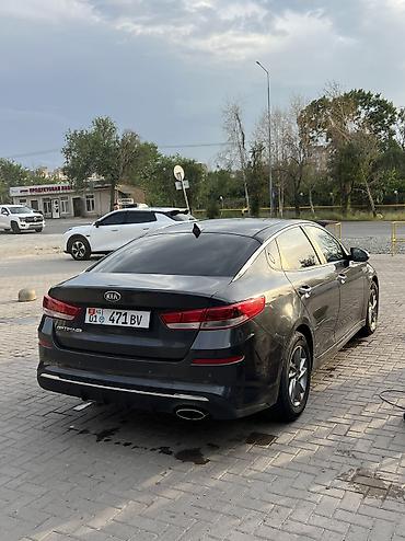 авто вит: Сдаю Kia Optima под выкуп, Бензин — 6