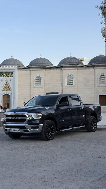 Dodge: Dodge Ram 1500: 2020 г., 5.7 л, Автомат, Бензин, Пикап — 4