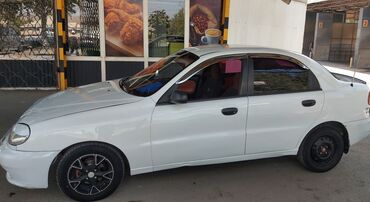 тойота каролла 2004: Daewoo Lanos: 1997 г., 1.5 л, Механика, Бензин, Седан