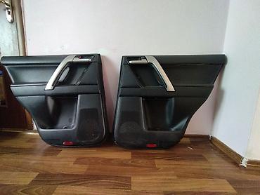 235 55 18: Дверная карта Toyota 2018 г., Б/у, Оригинал, Корея — 1