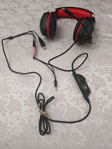 usb колонки со встроенной звуковой картой: Полноразмерные, Б/у, Проводные, Геймерские