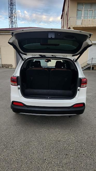 kia bongo: Kia Sorento: 2 l | 2017 il Krossover — 5