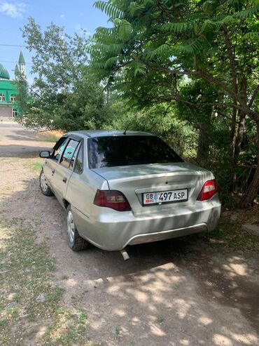 степ степвагон: Daewoo Nexia: 2009 г., 1.5 л, Механика, Бензин, Седан