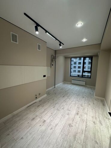 3 комнатная квартира продажа: 1 комната, 42 м², Элитка, 3 этаж, Евроремонт