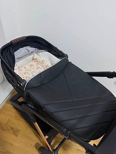 sve po 100: Kolica za bebe – 2 u 1 (ram + korpa za novorođenče) - Elegantna crna — 2