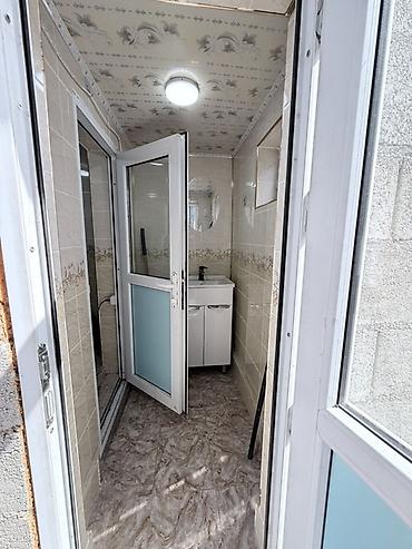 Продажа коттеджей и домов: Двухэтажный дом с двором и хозяйственными постройками, 13 соток село — 19