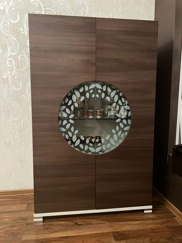 железный шкаф для документов: Bufet