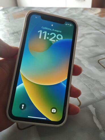 айофн 7: IPhone Xr, Колдонулган, 64 ГБ, Кызыл, Заряддоочу түзүлүш, Каптама, 83 %