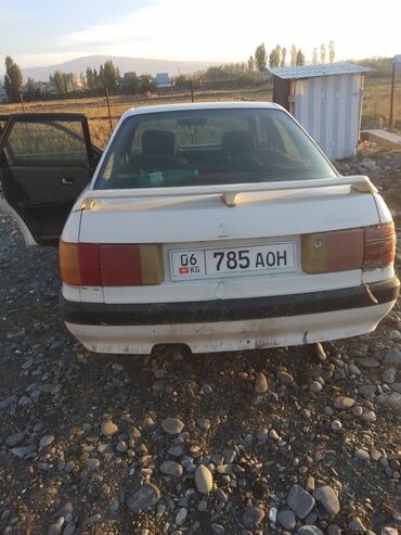 куплю продаж: Audi 80: 1987 г., 1.8 л, Механика, Бензин, Седан