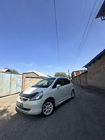 клаксон сигнал: Honda Fit: 2003 г., 1.3 л, Автомат, Бензин, Хэтчбэк — 1