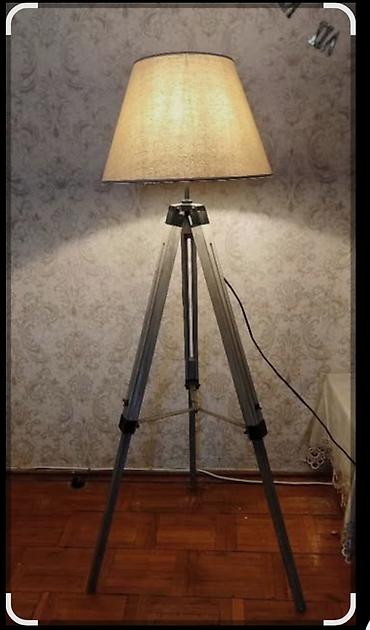 Tripod dizaynlı döşəmə lampası 150m.alınıb. - Üçayaqlı (tripod)