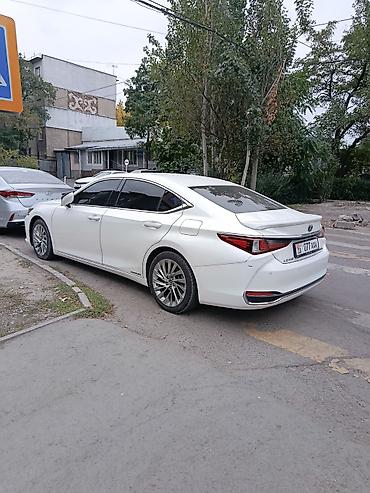 ом 422: Lexus ES: 2019 г., 2.5 л, Автомат, Гибрид, Седан — 3