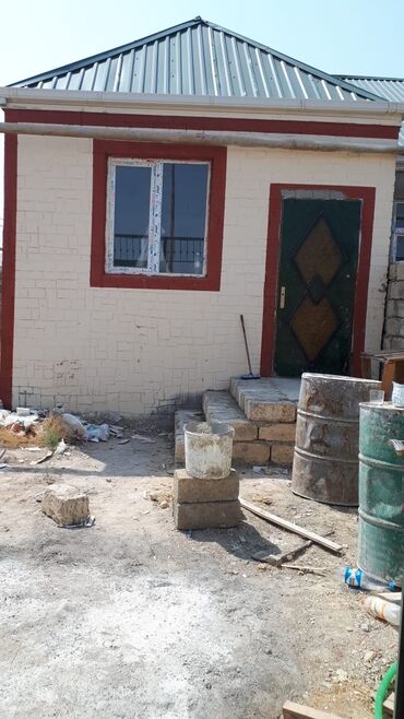Həyət evləri və villaların satışı: Binəqədi qəs. 2 otaqlı, 65 kv. m, Kredit yoxdur, Yeni təmirli