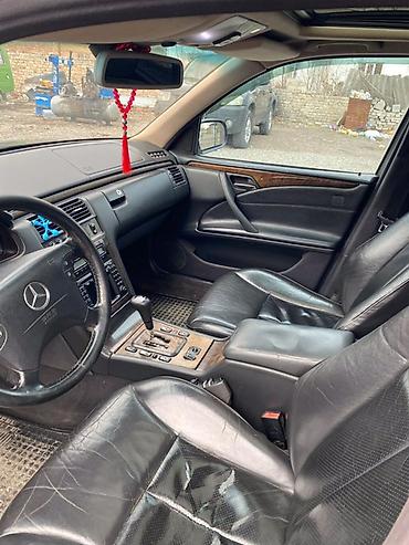 Mercedes-Benz: Mercedes-Benz E-Class: 2000 г., 3.2 л, Автомат, Бензин — 5