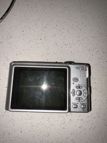 Математика: Panasonic Lumix seriyasına aid, Leica DC Vario-Elmarit linzalı kompakt